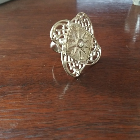 Sunburst Large ring - Picture 5 of 7